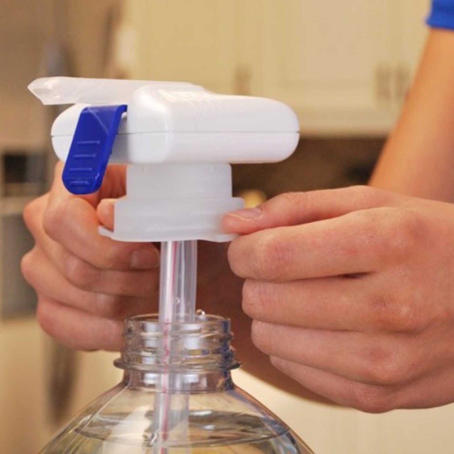 The Magic tap automatic water pump hand pressure kitchen gadget electric beverage straw beverage machine