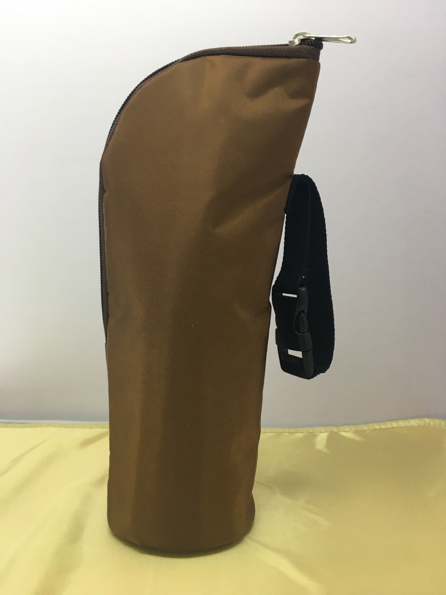 Insulation bottle bag -- for baby milk/water bottle :)