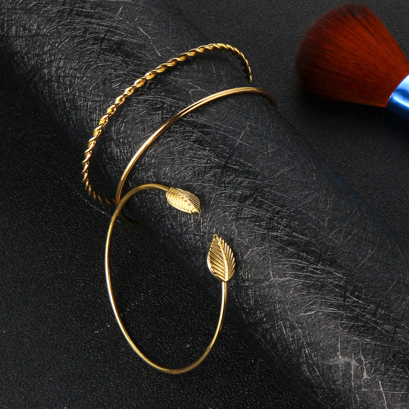 Bracelets - leaf ball alloy bracelet