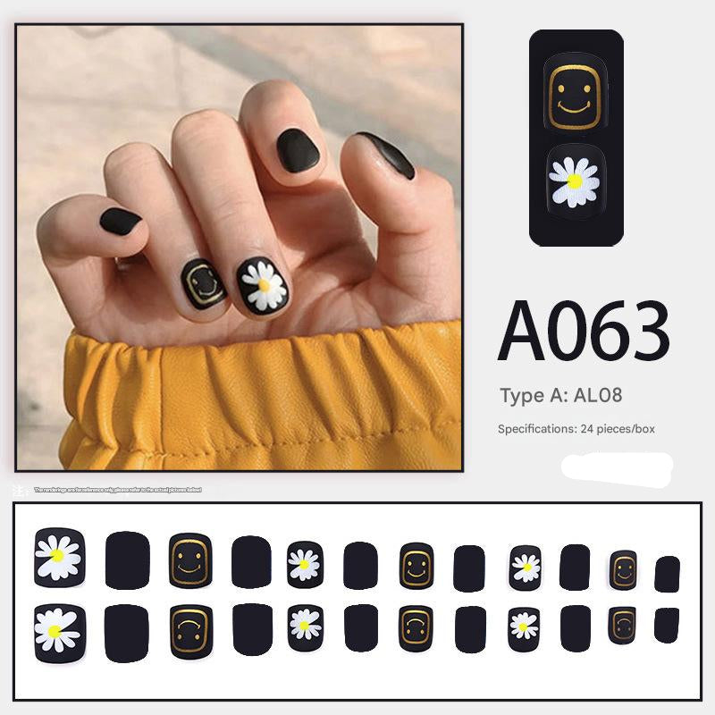 Fake nails - wearable nails art - Pretty